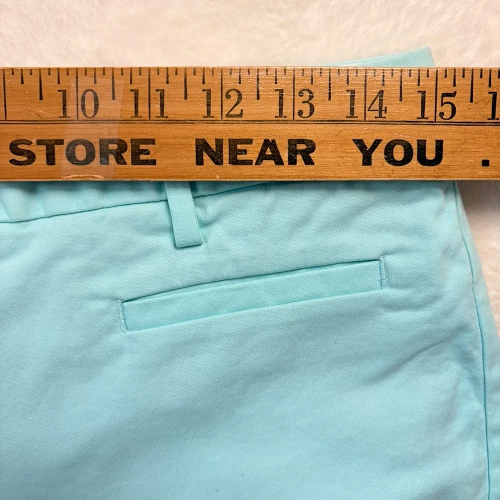 Lands End Shorts Women Sz 2 Seafoam‎ Blue Mid Rise Chino Straight Fit